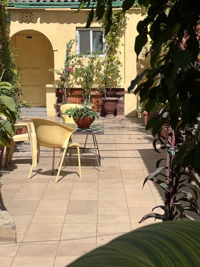 Hotel Provencal Dakar Exterior photo