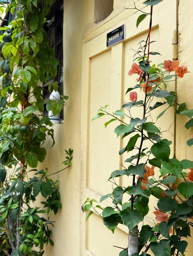 Hotel Provencal Dakar Exterior photo